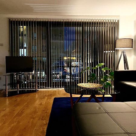 Liverpool City Centre Apartment On Duke Street Екстериор снимка