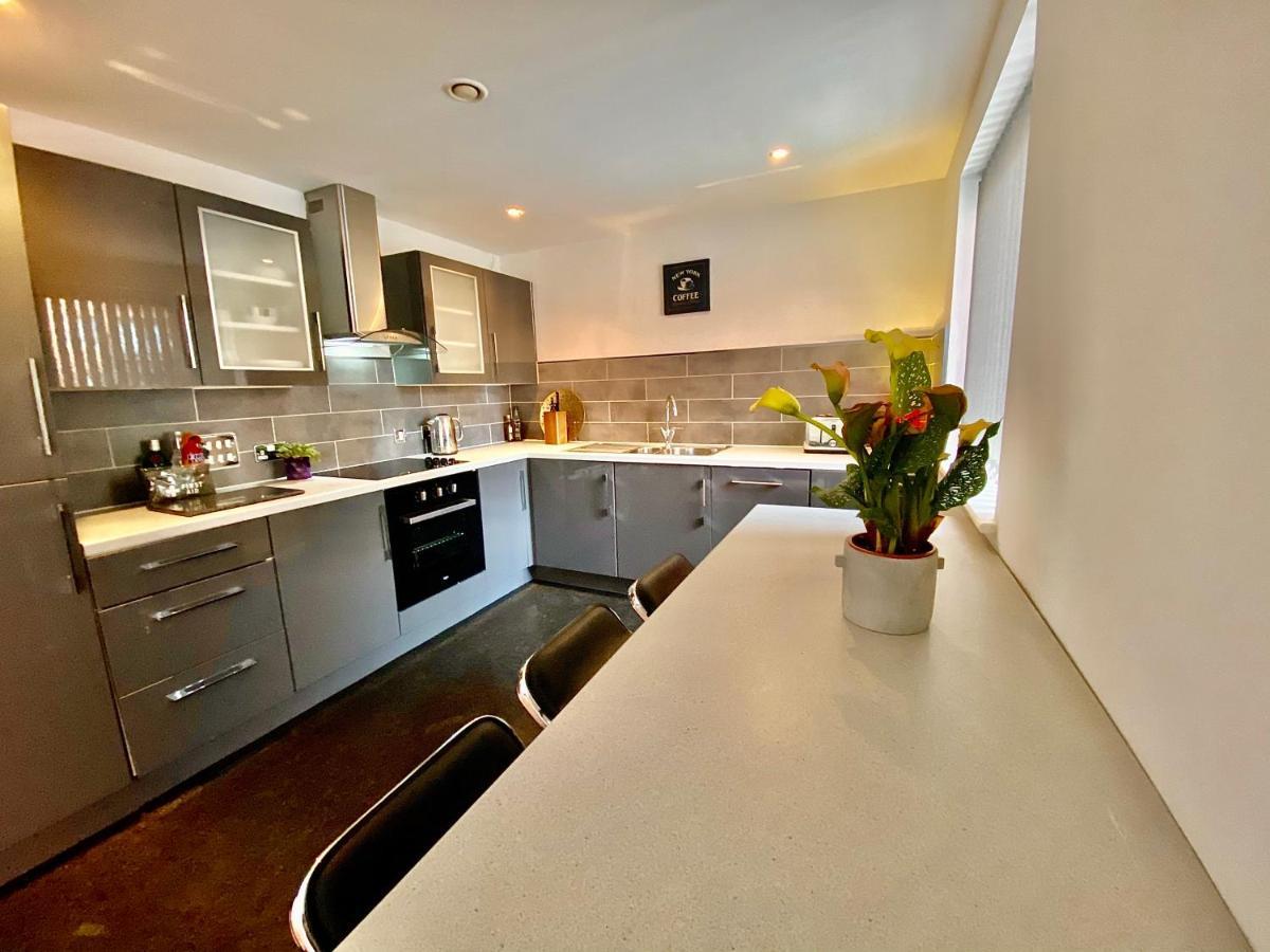 Liverpool City Centre Apartment On Duke Street Екстериор снимка